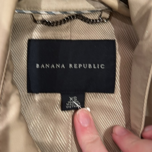Banana republic classic trench coat tan - Picture 2 of 4